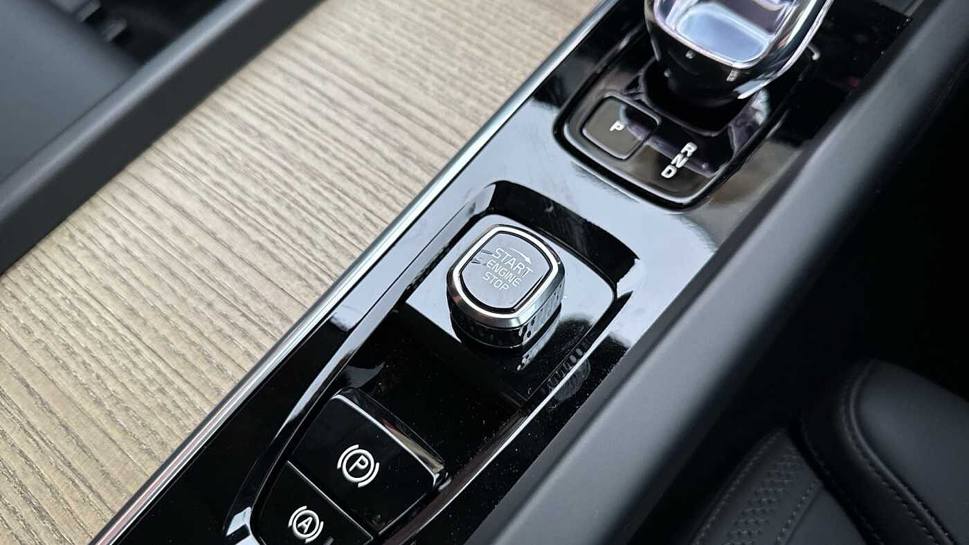 Used Volvo XC60 2025 for sale - 78036009: Photo 28