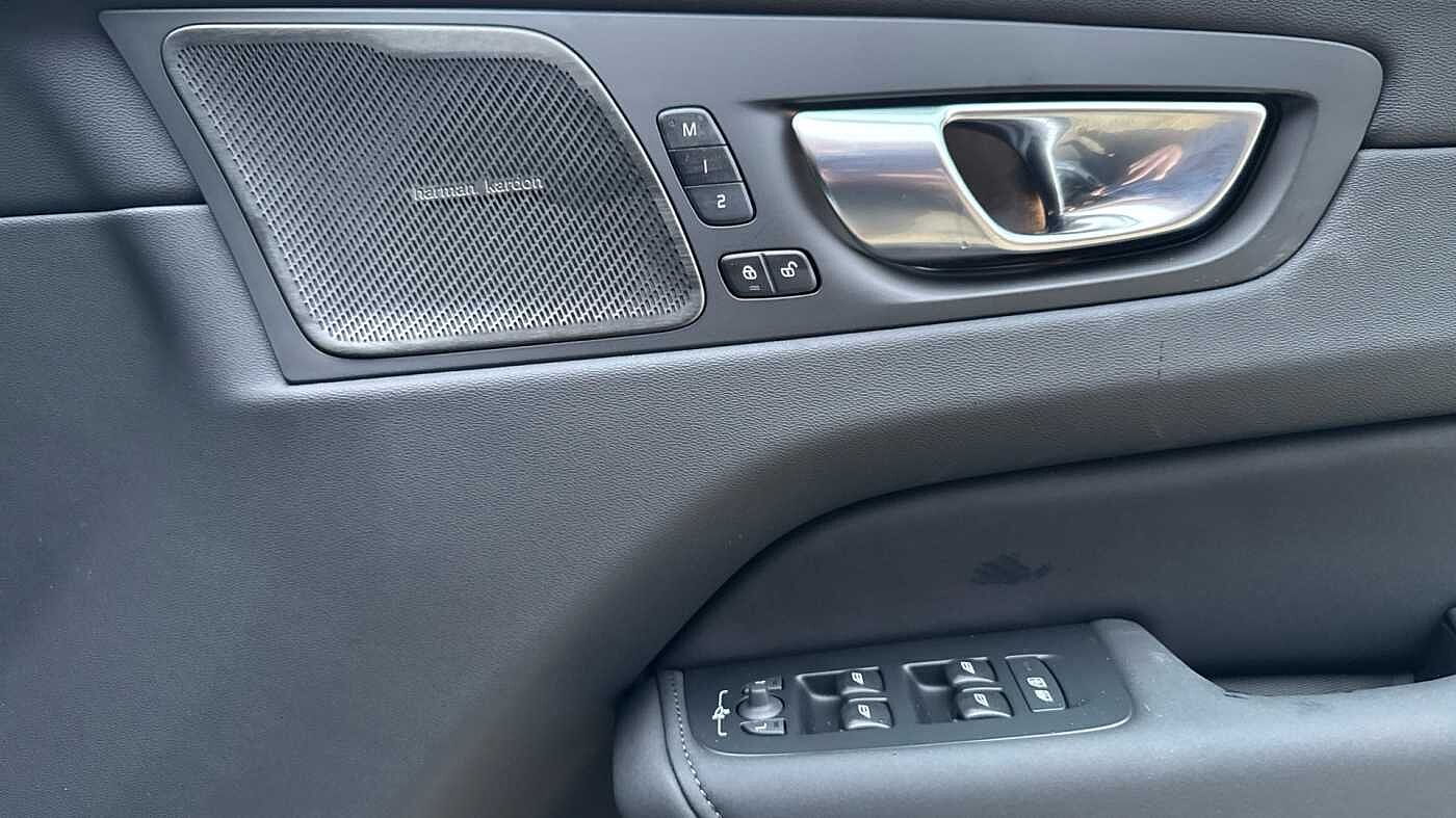 Used Volvo XC60 2025 for sale - 78036009: Photo 30