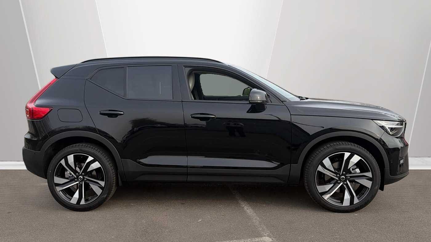 Used Volvo XC40 2026 for sale - 78066908: Photo 3