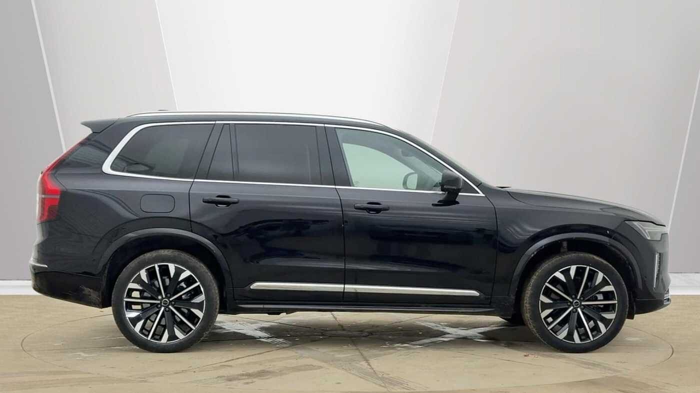 Used Volvo XC90 2025 for sale - 78036027: Photo 2