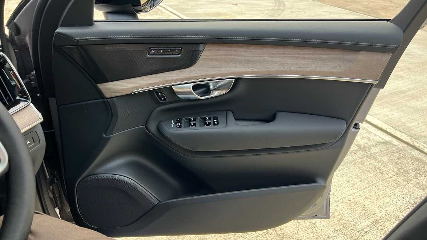 Used Volvo XC90 2025 for sale - 78035998: Photo 29