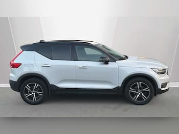 Used Volvo XC40 2021 for sale - 79704983: Photo
