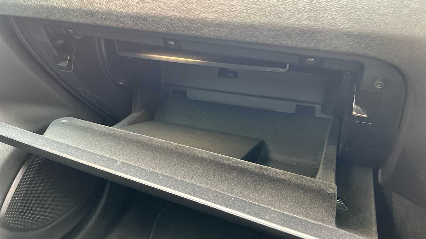 Used Volvo V60 2018 for sale - 78036036: Photo 16