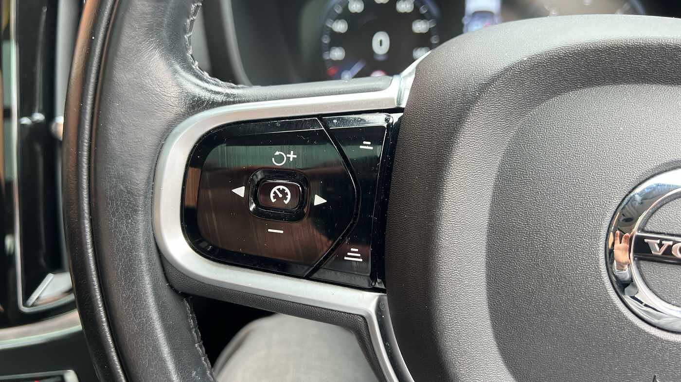 Used Volvo V60 2018 for sale - 78036036: Photo 21