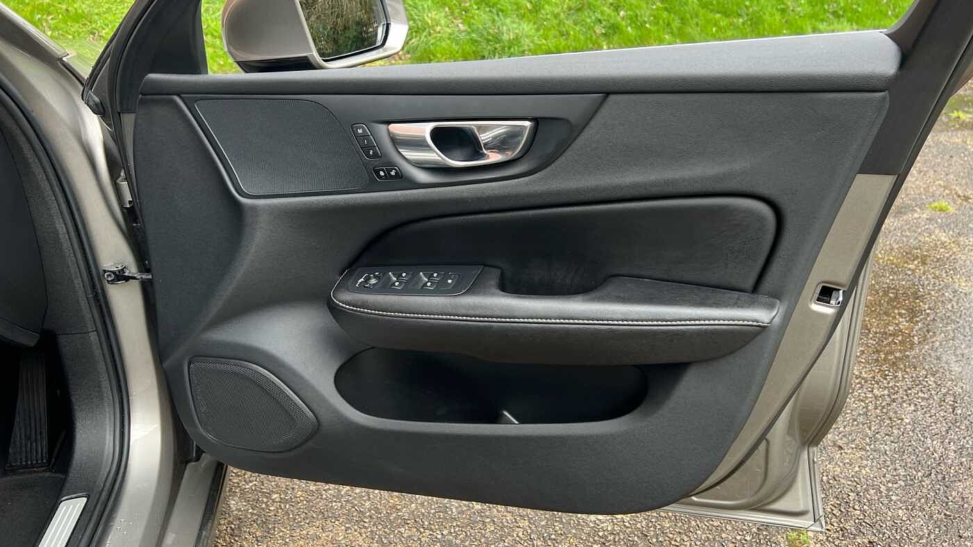 Used Volvo V60 2018 for sale - 78036036: Photo 29