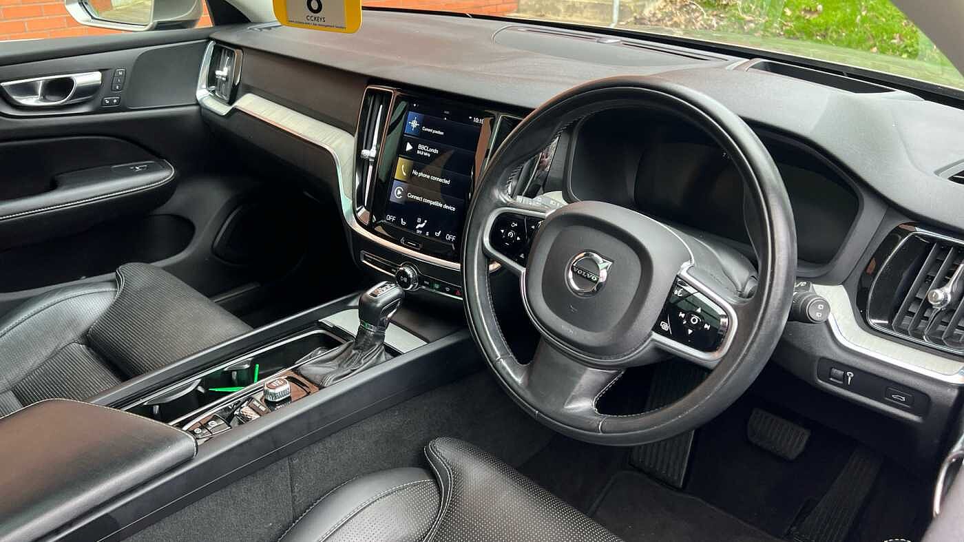 Used Volvo V60 2018 for sale - 78036036: Photo 5