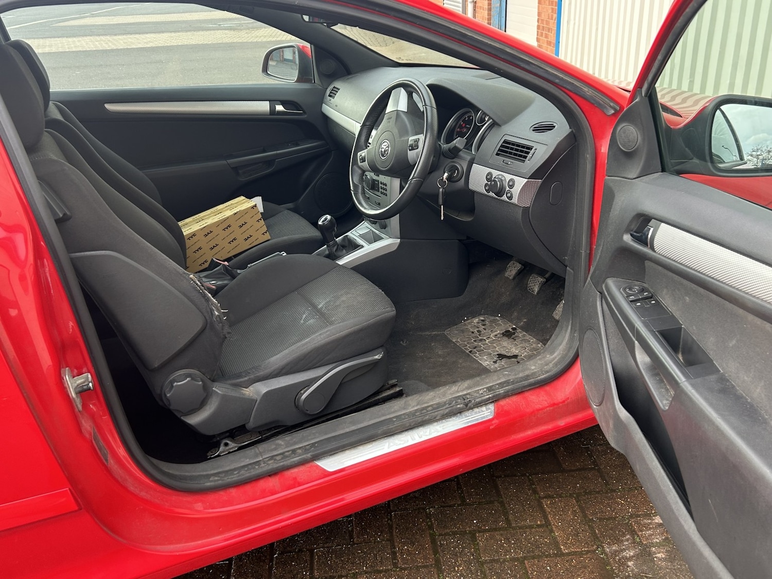 Used Vauxhall Astra 2010 for sale - 77915660: Photo 9