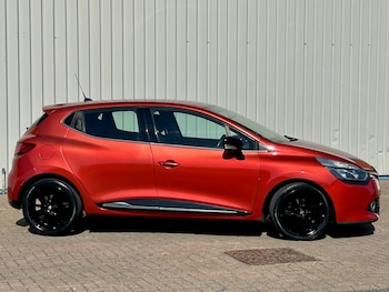 Used Renault Clio 2015 for sale - 79205468: Photo