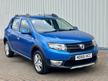 Used Dacia Sandero Stepway 2016 for sale - 79568888: Photo