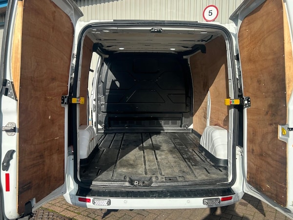 Used Ford Transit Custom 2021 for sale - 76211907: Photo 11