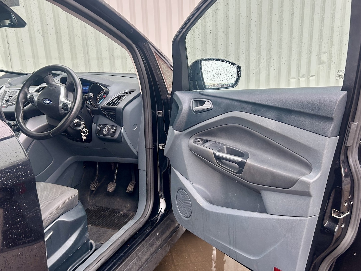 Used Ford C-Max 2013 for sale - 76931452: Photo 15