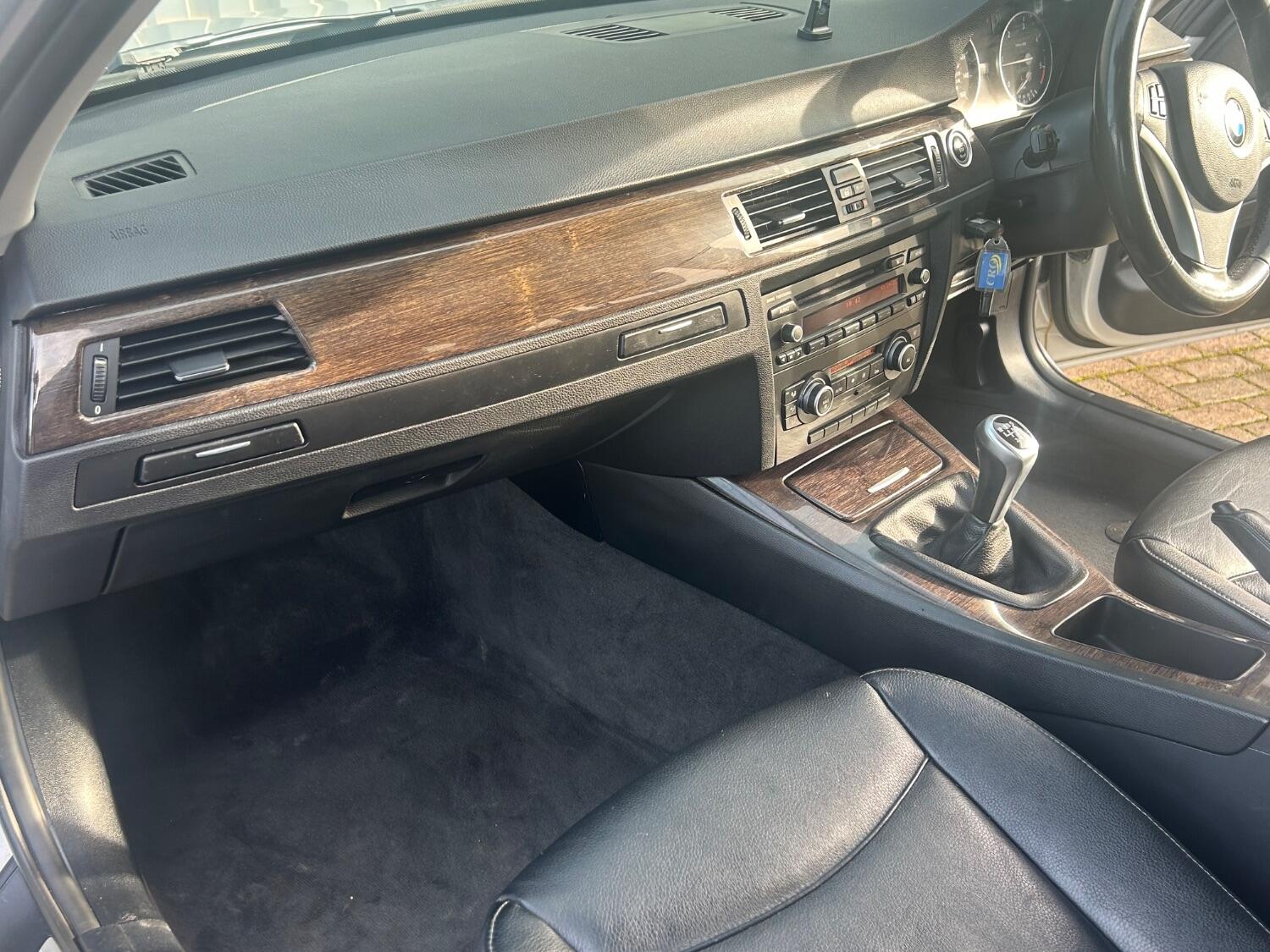 Used BMW 3 Series 2012 for sale - 76407558: Photo 17