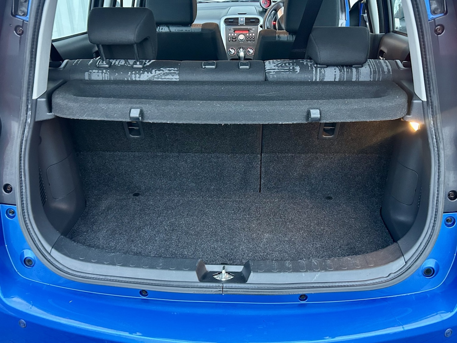 Used Vauxhall Agila 2012 for sale - 77258534: Photo 9