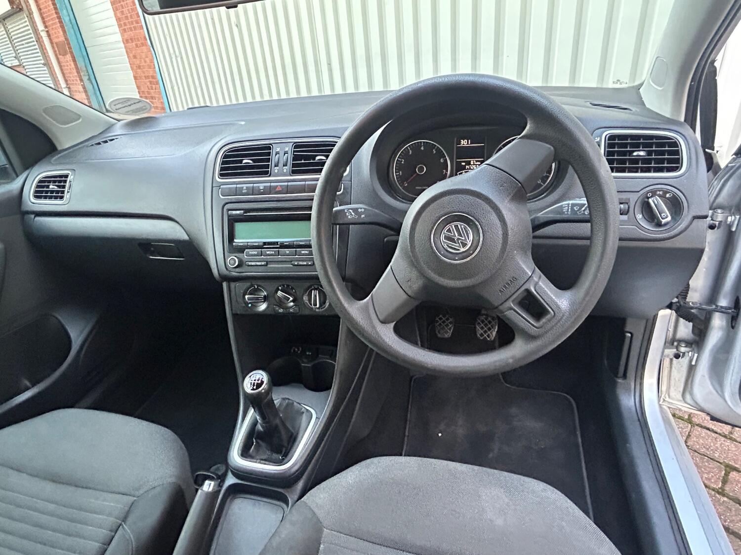 Used Volkswagen Polo 2011 for sale - 76576929: Photo 13