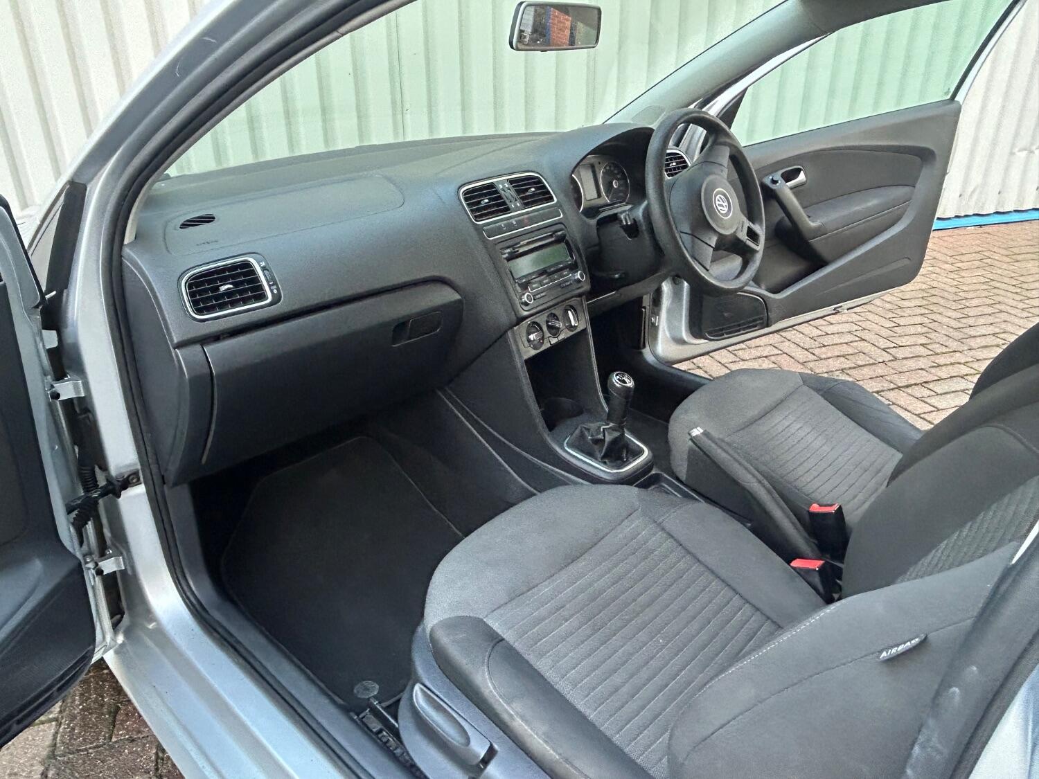 Used Volkswagen Polo 2011 for sale - 76576929: Photo 16