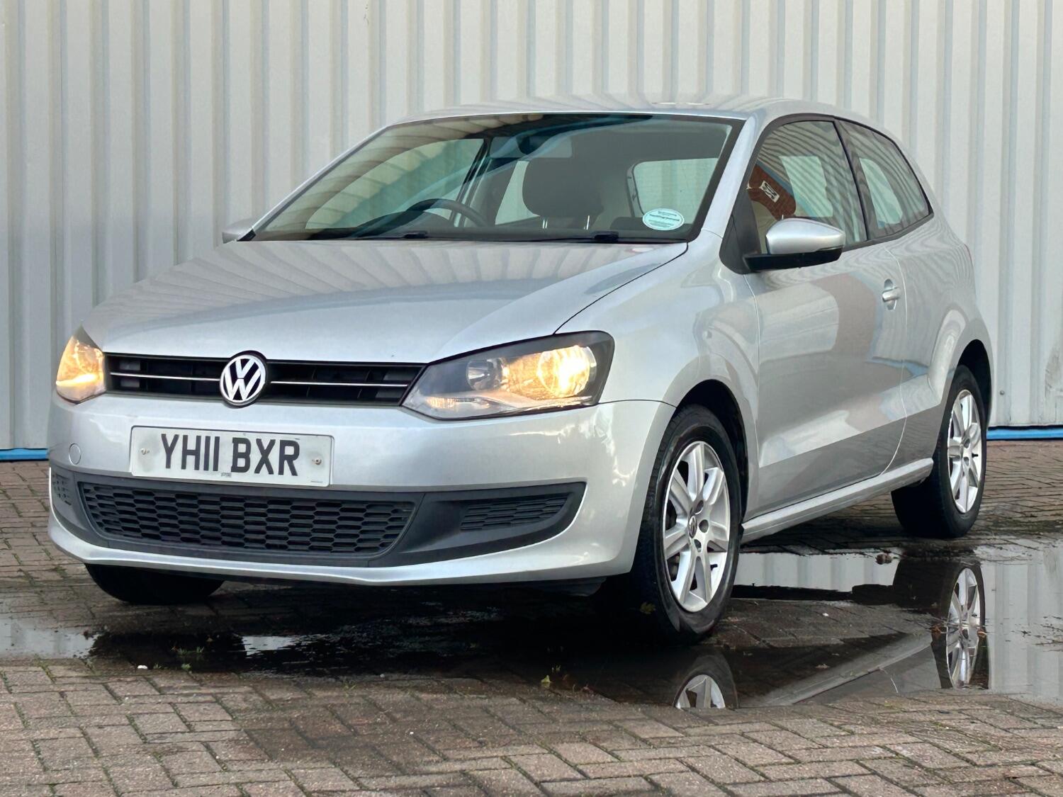 Used Volkswagen Polo 2011 for sale - 76576929: Photo 5