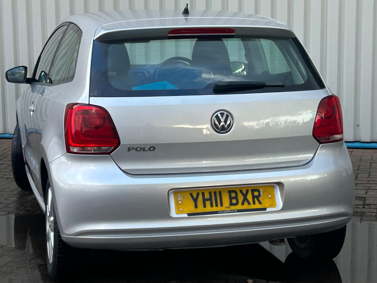Used Volkswagen Polo 2011 for sale - 76576929: Photo 9