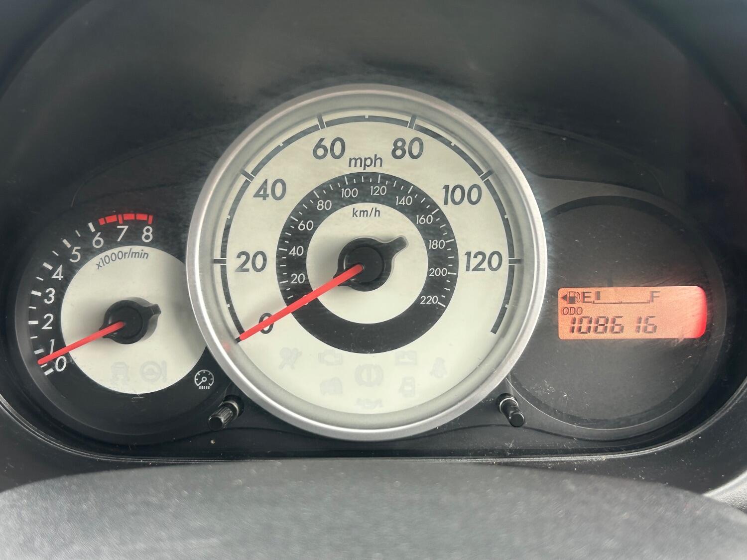 Used Mazda Mazda2 2008 for sale - 76624455: Photo 11