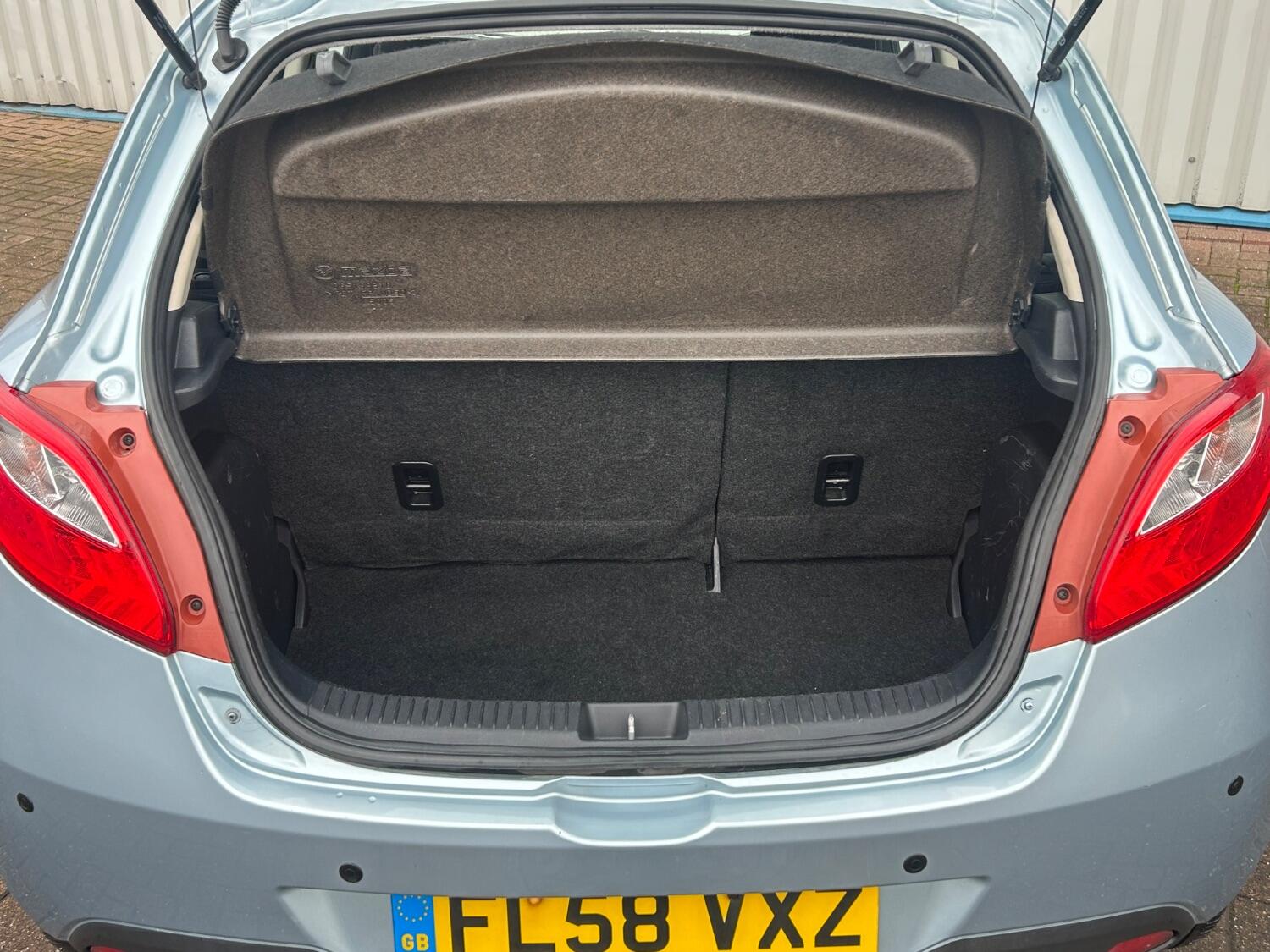 Used Mazda Mazda2 2008 for sale - 76624455: Photo 6