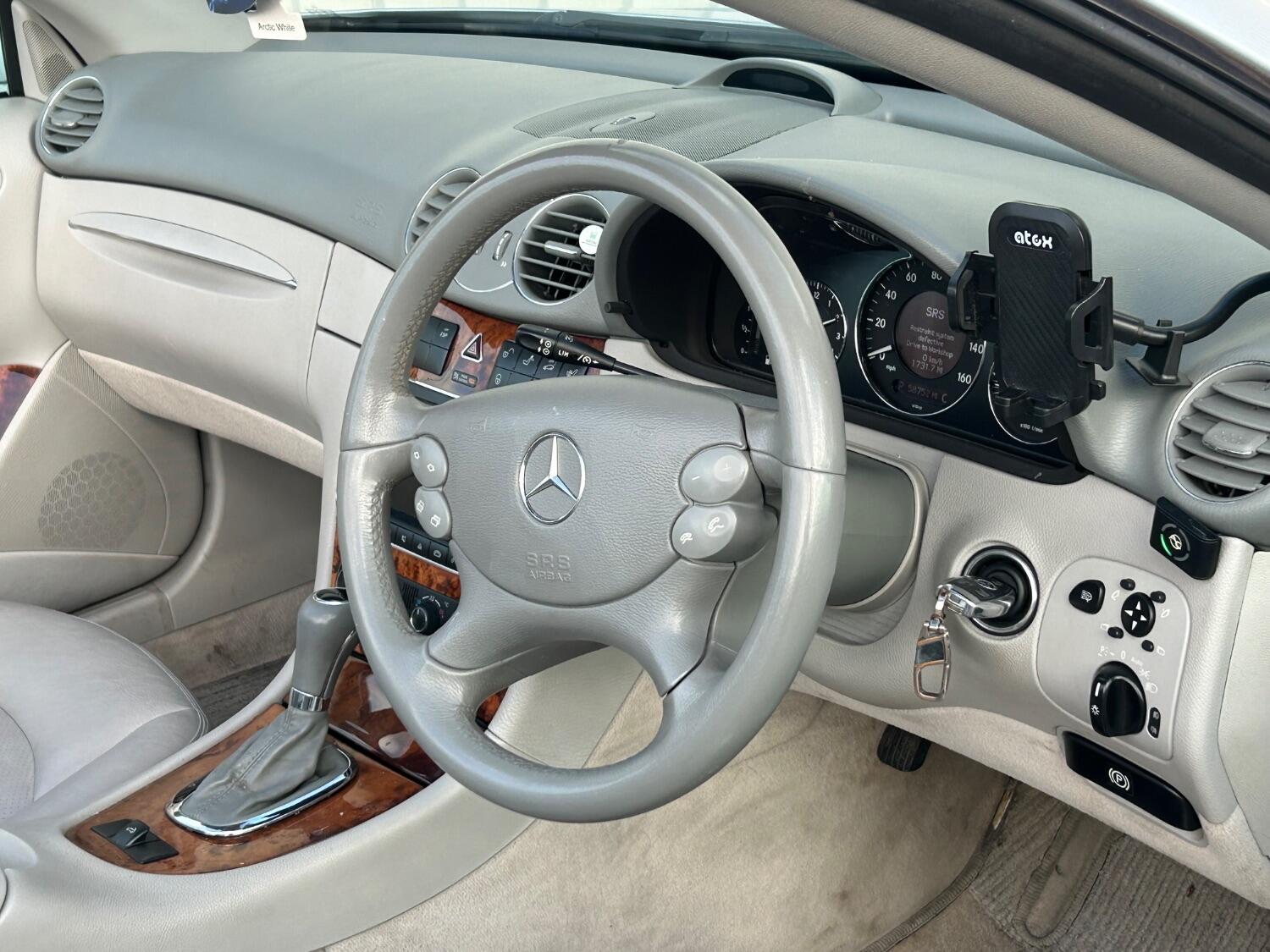 Used Mercedes-Benz CLK 2005 for sale - 76374228: Photo 14