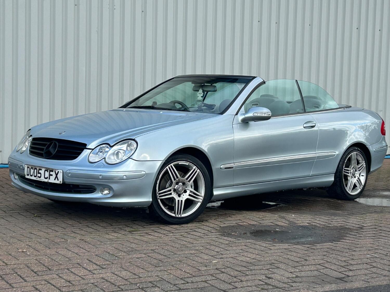 Used Mercedes-Benz CLK 2005 for sale - 76374228: Photo 4