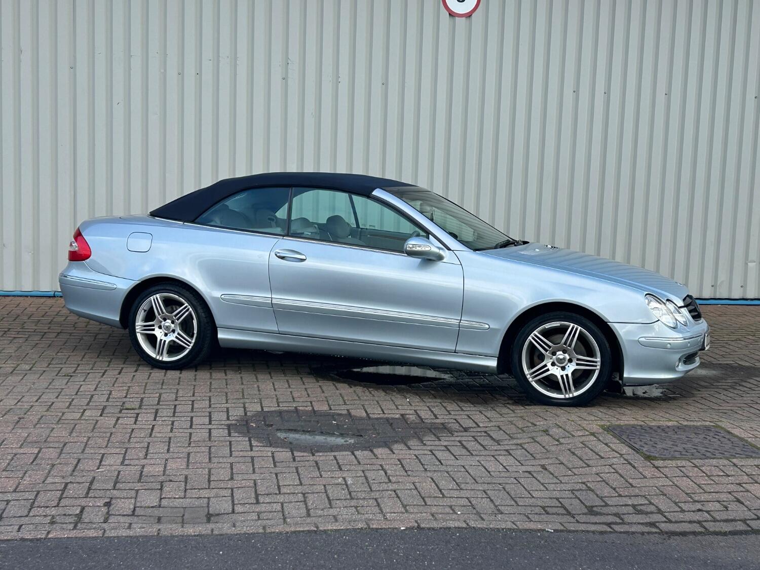 Used Mercedes-Benz CLK 2005 for sale - 76374228: Photo 5