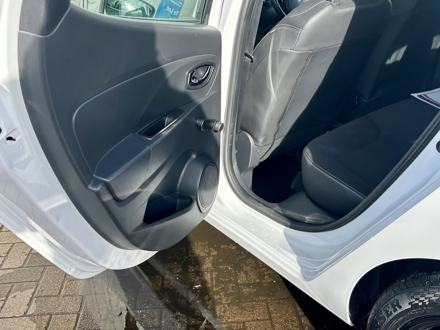 Used Renault Clio 2014 for sale - 77721236: Photo 15