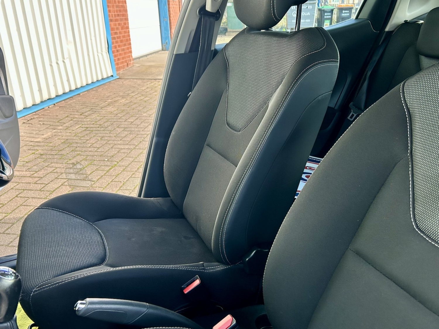 Used Renault Clio 2014 for sale - 77721236: Photo 17