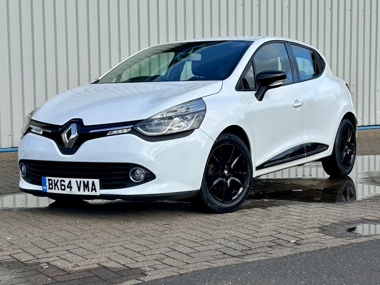 Used Renault Clio 2014 for sale - 77721236: Photo 4