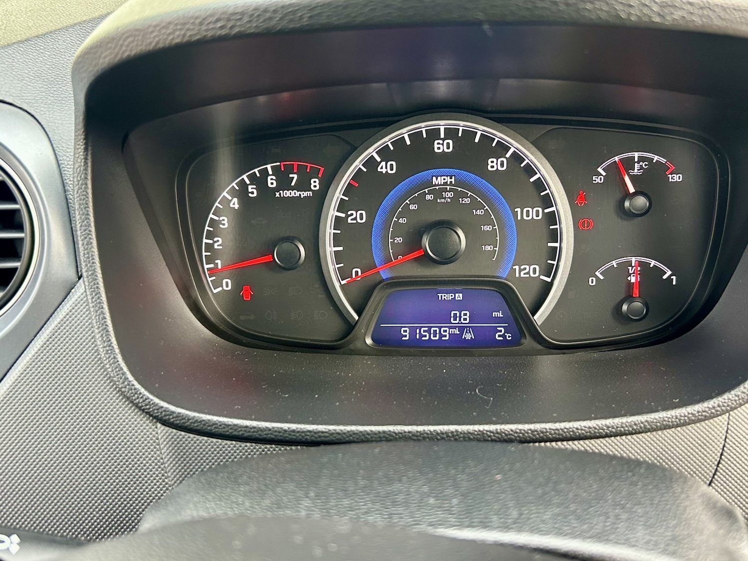 Used Hyundai i10 2017 for sale - 77148225: Photo 21