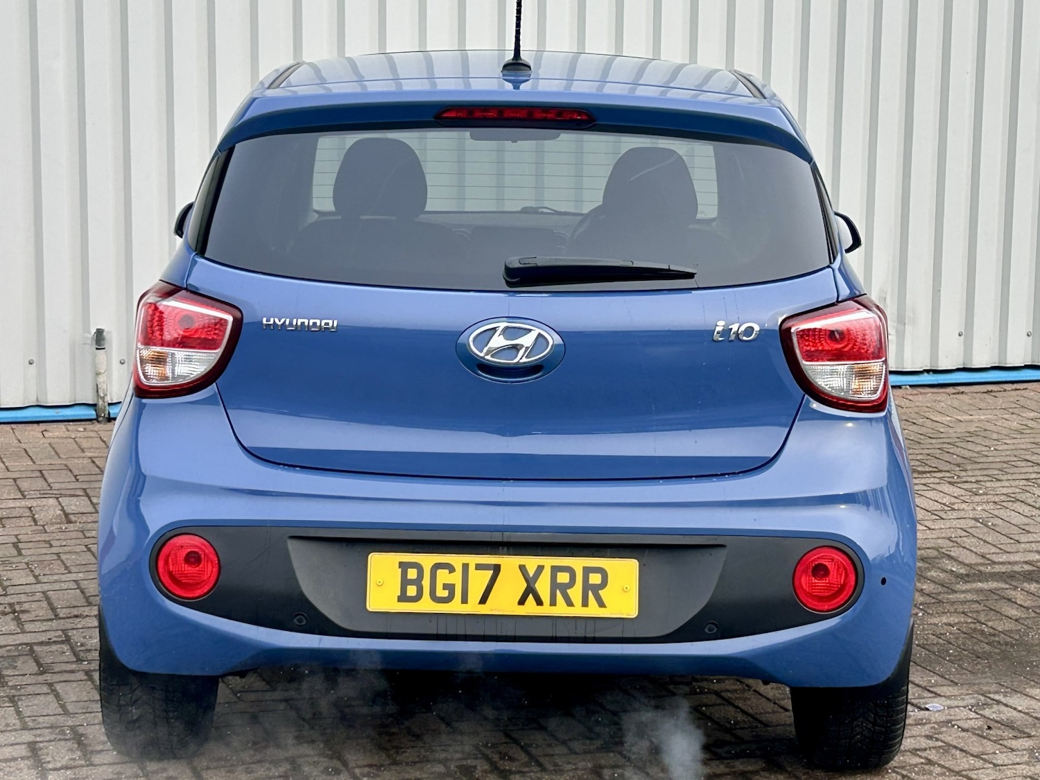 Used Hyundai i10 2017 for sale - 77148225: Photo 8