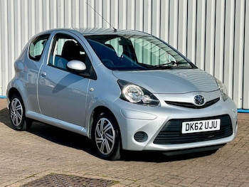 Used Toyota AYGO 2012 for sale - 76246117: Photo