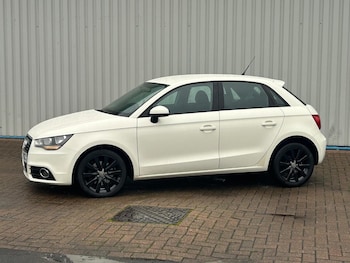 Used Audi A1 2014 for sale - 76164562: Photo