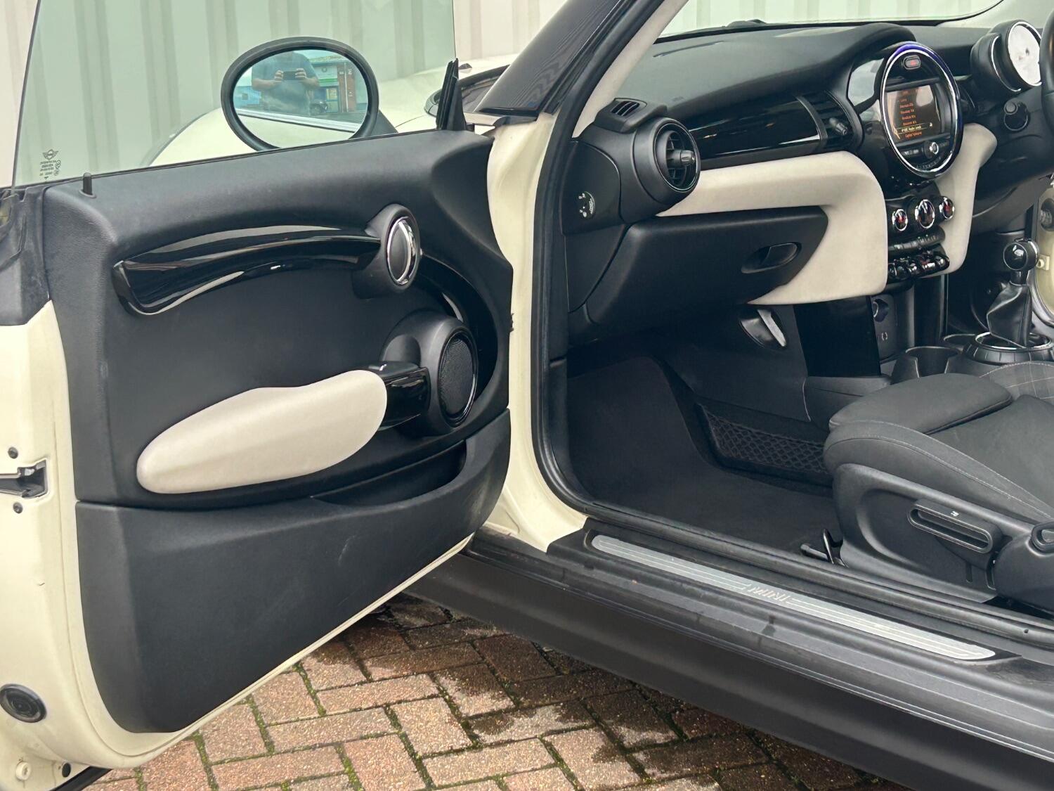 Used MINI Hatch 2014 for sale - 76482868: Photo 13