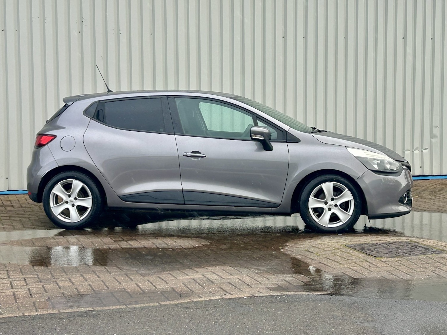 Used Renault Clio 2013 for sale - 78070336: Photo 3