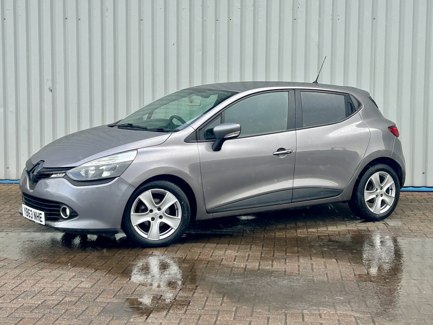 Used Renault Clio 2013 for sale - 78070336: Photo 6