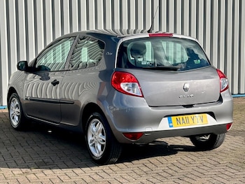 Renault Clio feature image 2