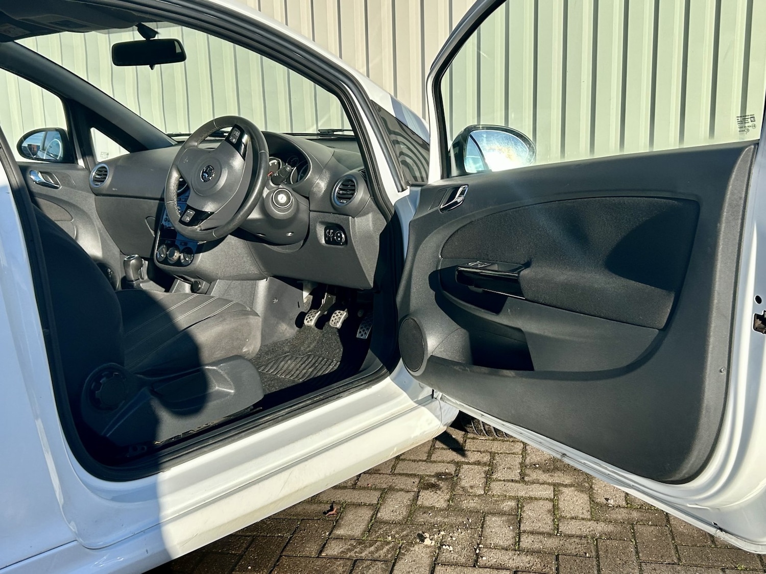 Used Vauxhall Corsa 2014 for sale - 76662768: Photo 11