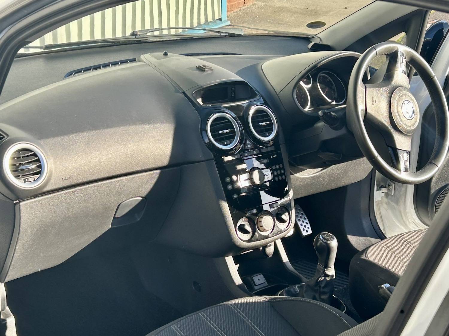 Used Vauxhall Corsa 2014 for sale - 76662768: Photo 14