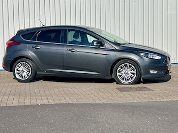 Used Ford Focus 2017 for sale - 78366386: Photo