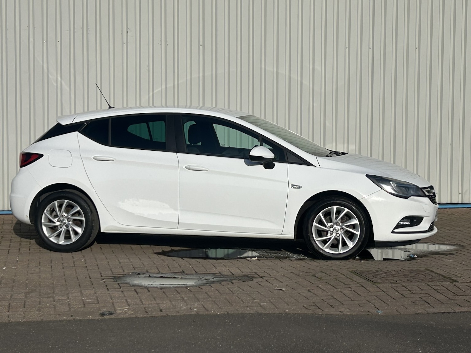 Used Vauxhall Astra 2019 for sale - 77742866: Photo 3