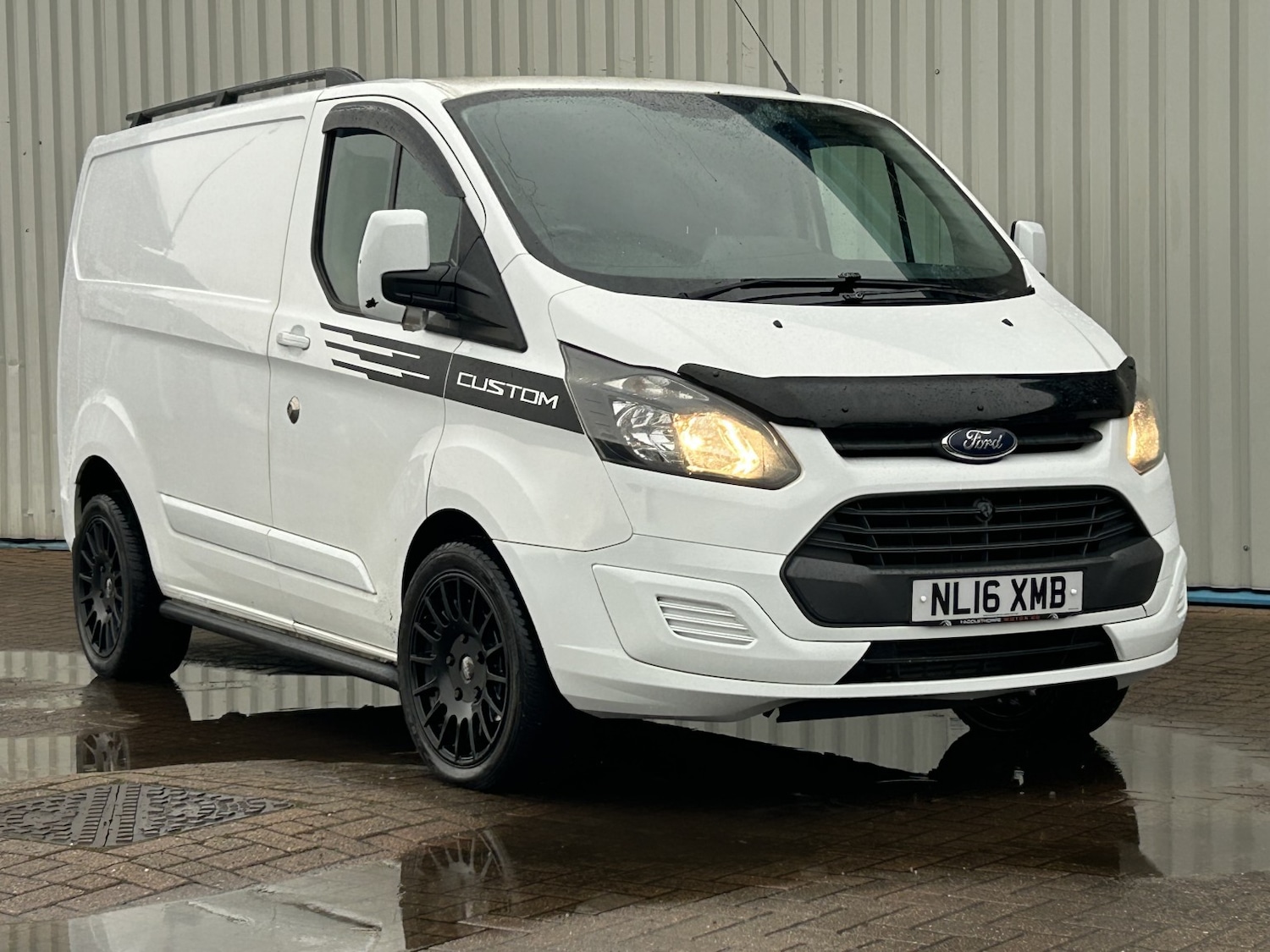 Used Ford Transit Custom 2016 for sale - 77240315: Photo 2