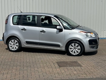 Used Citroen C3 Picasso 2011 for sale - 79017405: Photo