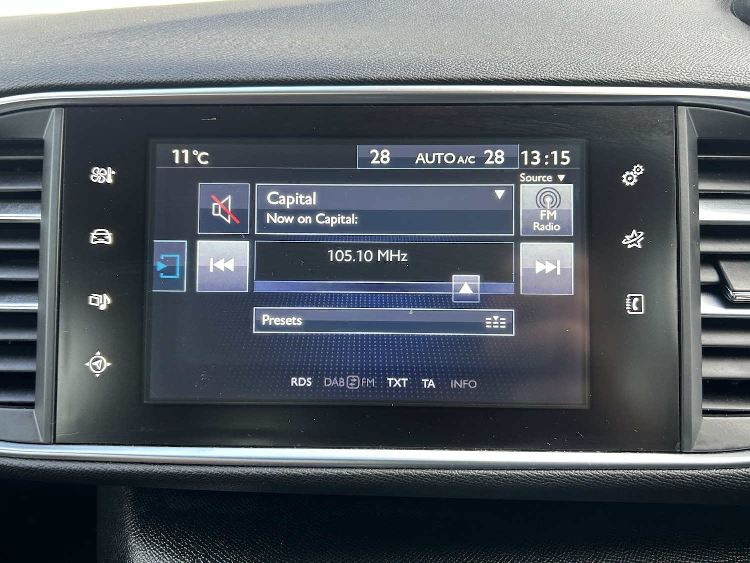 Used Peugeot 308 2016 for sale - 76884841: Photo 15