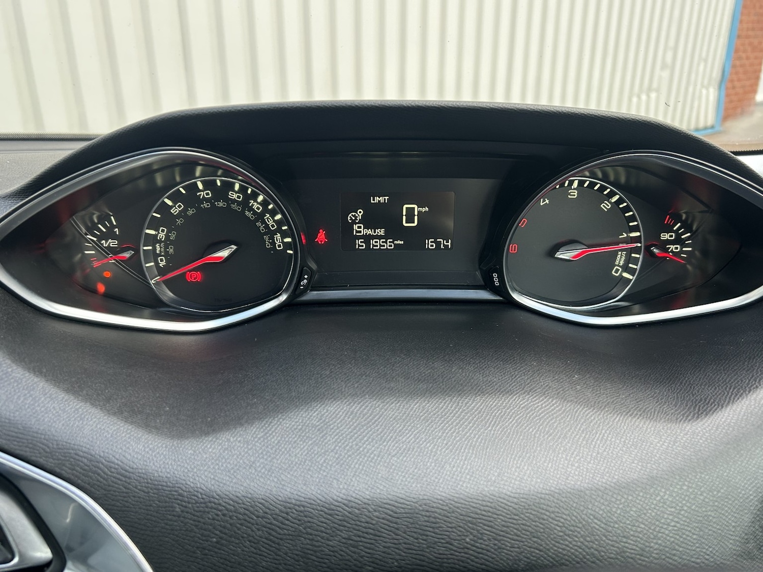 Used Peugeot 308 2016 for sale - 76884841: Photo 17