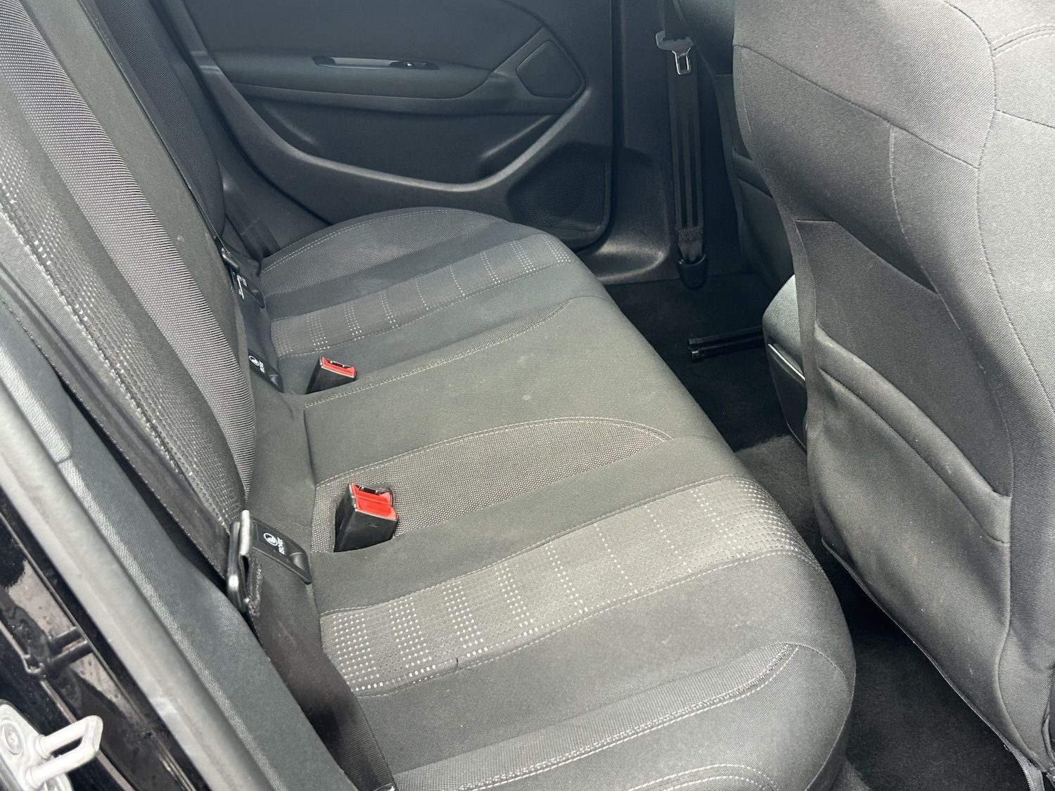 Used Peugeot 308 2016 for sale - 76884841: Photo 8