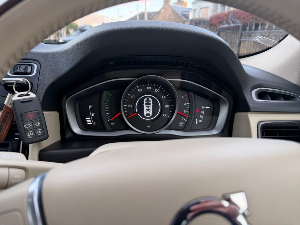 Used Volvo V70 2016 for sale - 77037988: Photo 25