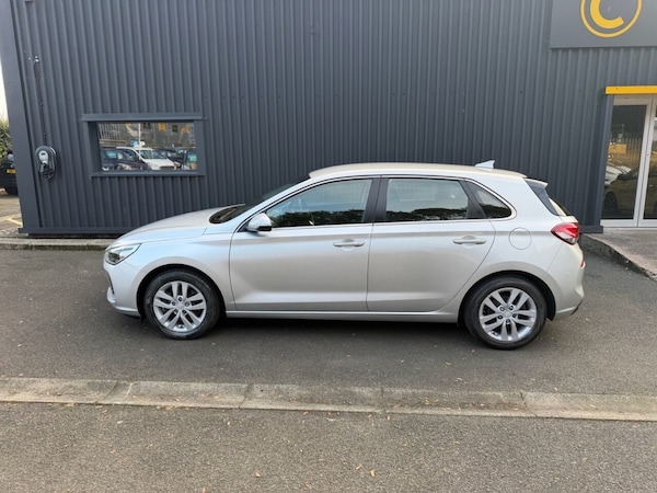 Used Hyundai i30 2017 for sale - 76280081: Photo 16