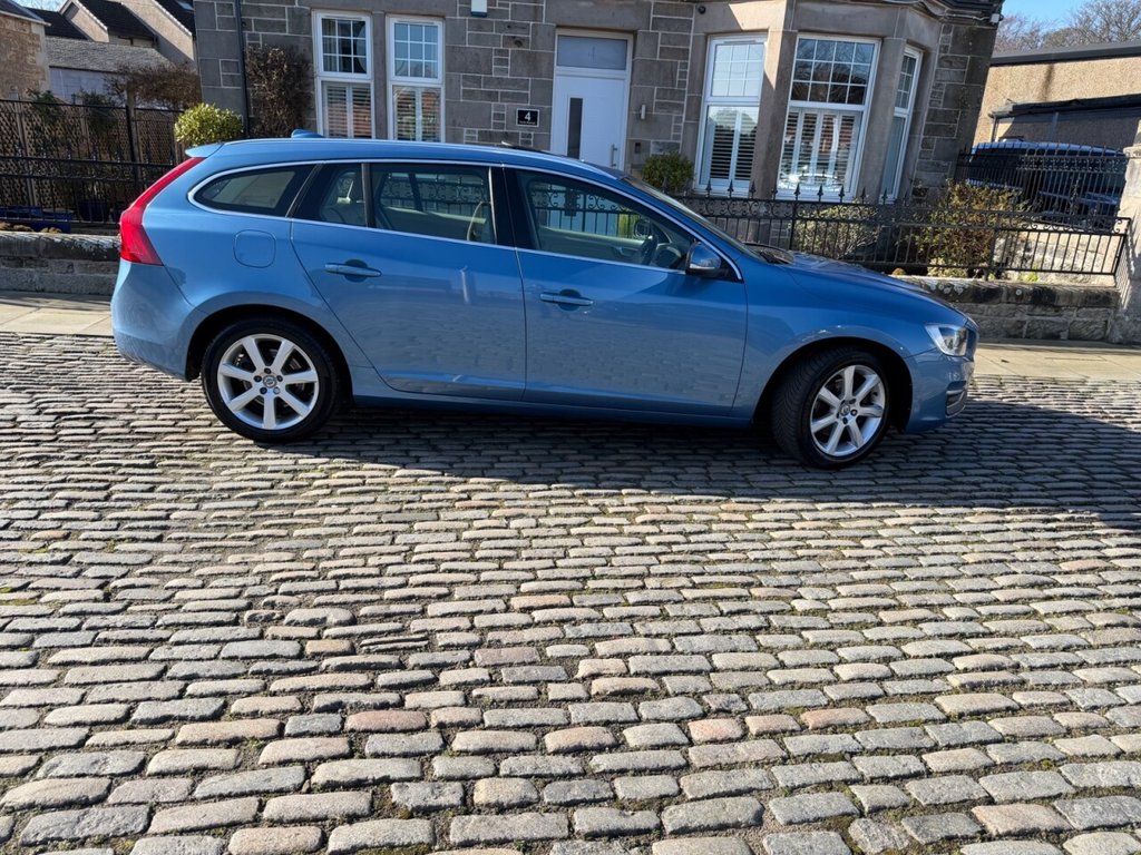 Used Volvo V60 2016 for sale - 77879774: Photo 11