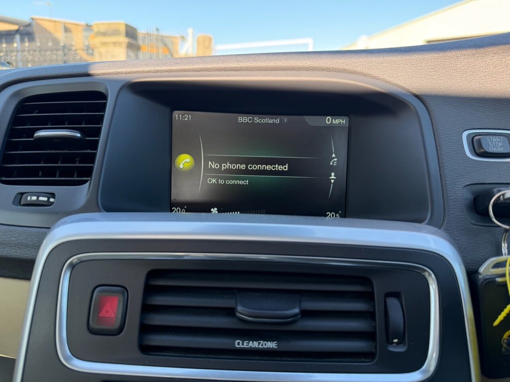 Used Volvo V60 2016 for sale - 77879774: Photo 30